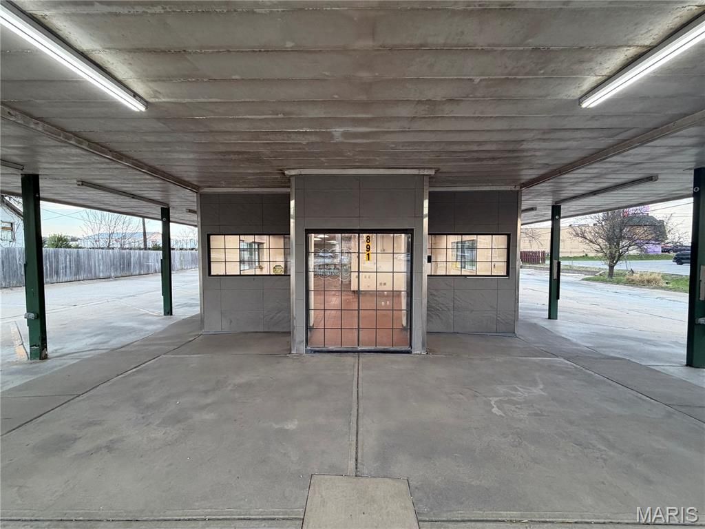 Photo of 891 E Cherry Street, Troy, MO 63379 (MLS # 26025335)