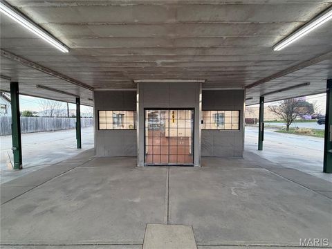 Tiny photo for 891 E Cherry Street, Troy, MO 63379 (MLS # 26025335)