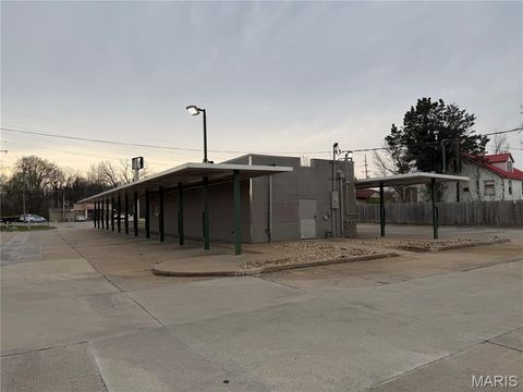 Tiny photo for 891 E Cherry Street, Troy, MO 63379 (MLS # 26025335)