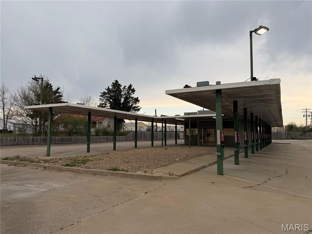 Photo of 891 E Cherry Street, Troy, MO 63379 (MLS # 26025335)