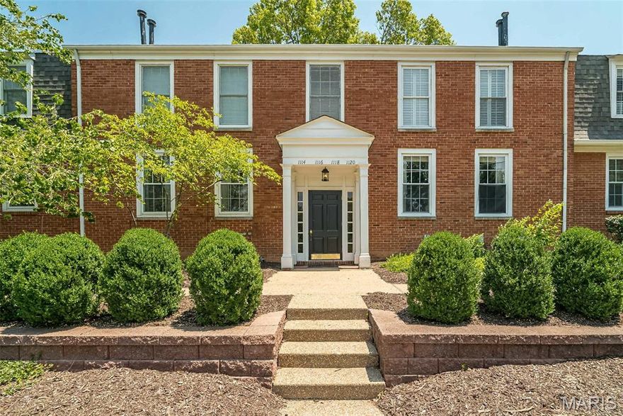 Town & Country MOVE-IN READY top-floor (2nd floor) garden unit with beautifully renovated kitchen. 3 bedroom, 2 bathroom situated right at the corner of Mason & Clayton Road making it a quick walk to Straubs, Starbucks, and Town and Country Square! Longview and Queeny Park are both very close - hop on the highway within minutes! Large Open floorplan with beautiful hardwood floors, tons of natural light, newer windows and plantation shutters throughout! Renovated eat-in kitchen with slow close white shaker cabinets, quartz countertops, glass tile backsplash and SS appliances! Convenient, private laundry too. Well appointed master suite boasts his/her closets; one is a walk-in. Two additional bedrooms, one which can also serve as an office, share an updated hall bathroom. All custom closets professionally installed! 1 assigned outside parking spot. Dedicated private storage room in the basement of the building next door. Mason Ridge Elementary and Parkway West School District! This is a MUST SEE! Location: Upper Level. Available April 1, 2026.