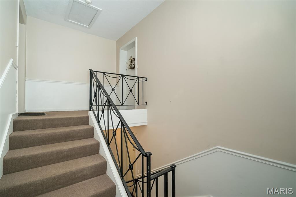 Mason Woods Village Condo - Residential Lease