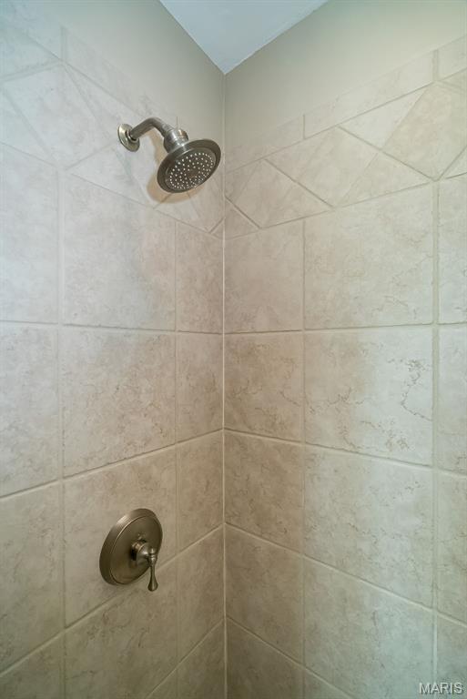 Mason Woods Village Condo - Residential Lease