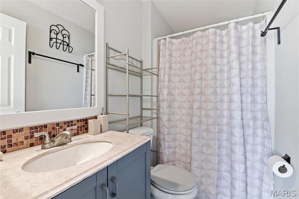 River Oaks Estates Four Condo - Residential Lease