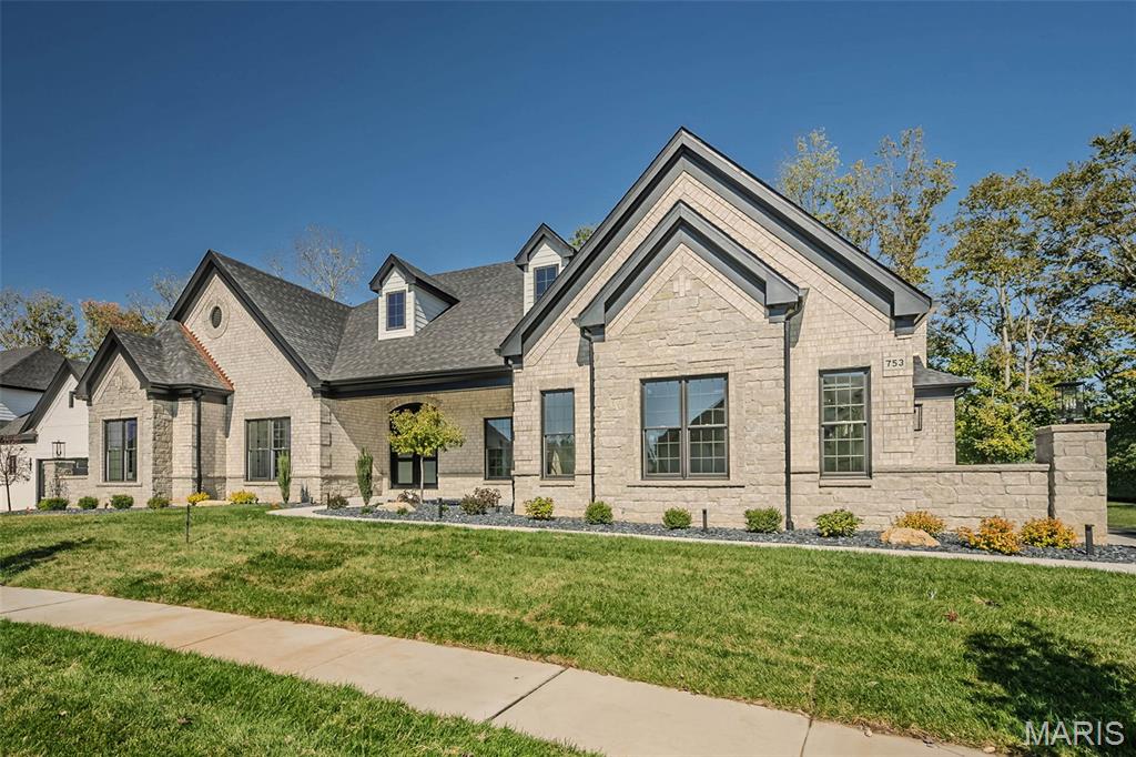 753 Silver Buck Lane