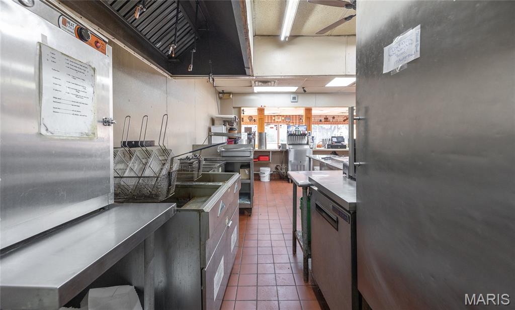 none - Commercial Sale