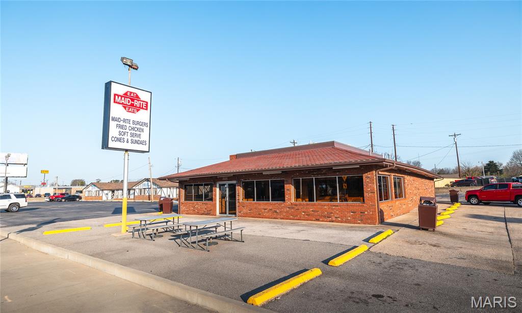 none - Commercial Sale