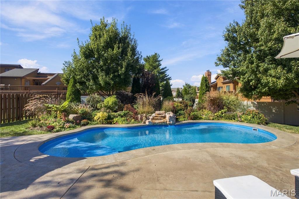 733 Cedar Glen Drive