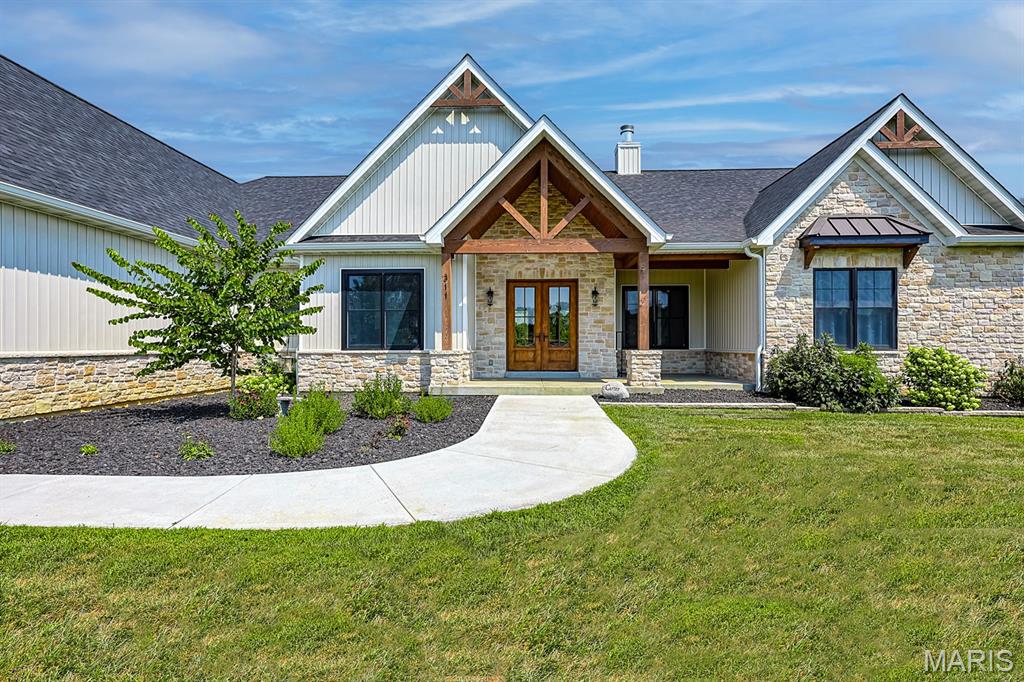311 Lopin Court