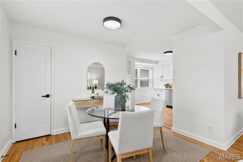Tiny photo for 2 W Rose Avenue, Webster Groves, MO 63119 (MLS # 26051017)