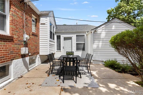 Tiny photo for 2 W Rose Avenue, Webster Groves, MO 63119 (MLS # 26051017)