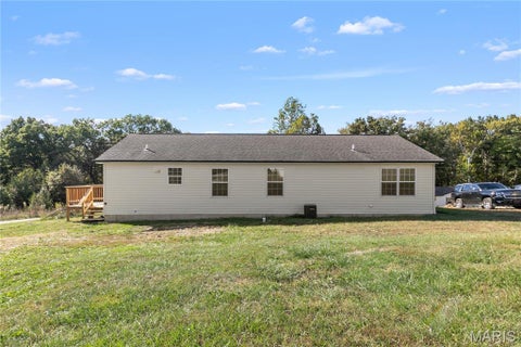 Tiny photo for 401 Julie Court, Elsberry, MO 63343 (MLS # 26067672)