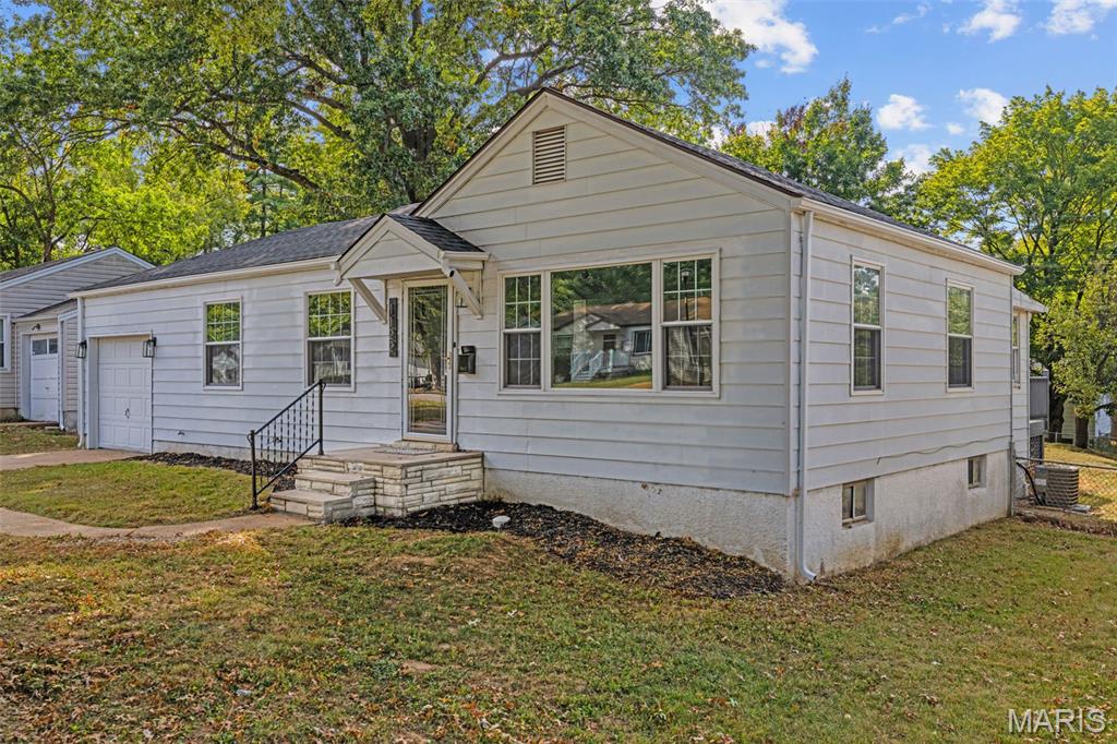 1122 Roxton Drive