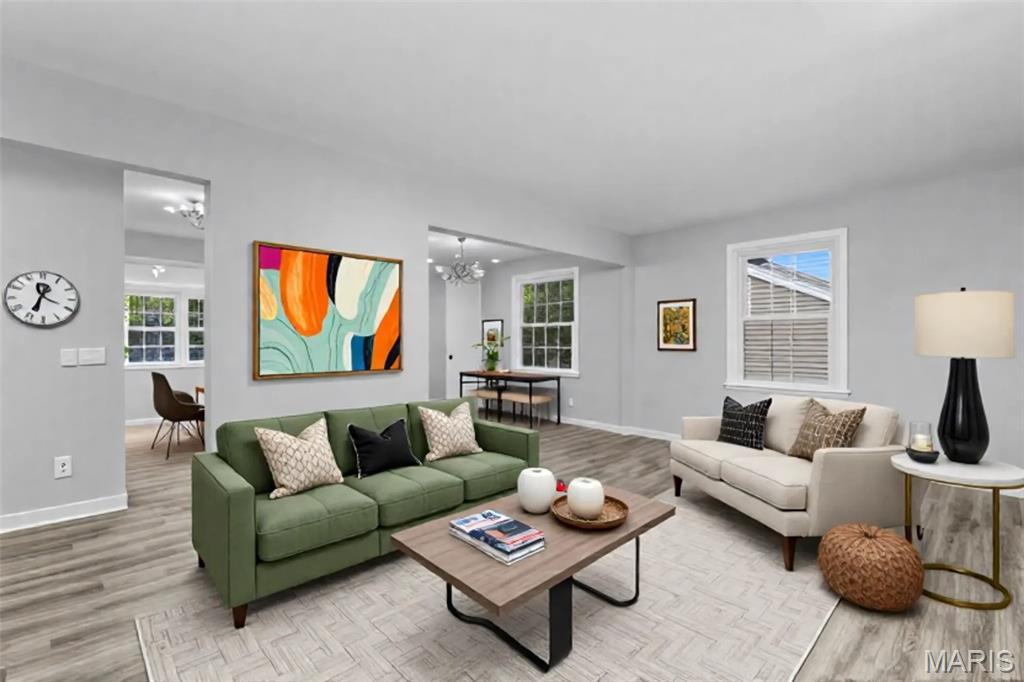 1122 Roxton Drive