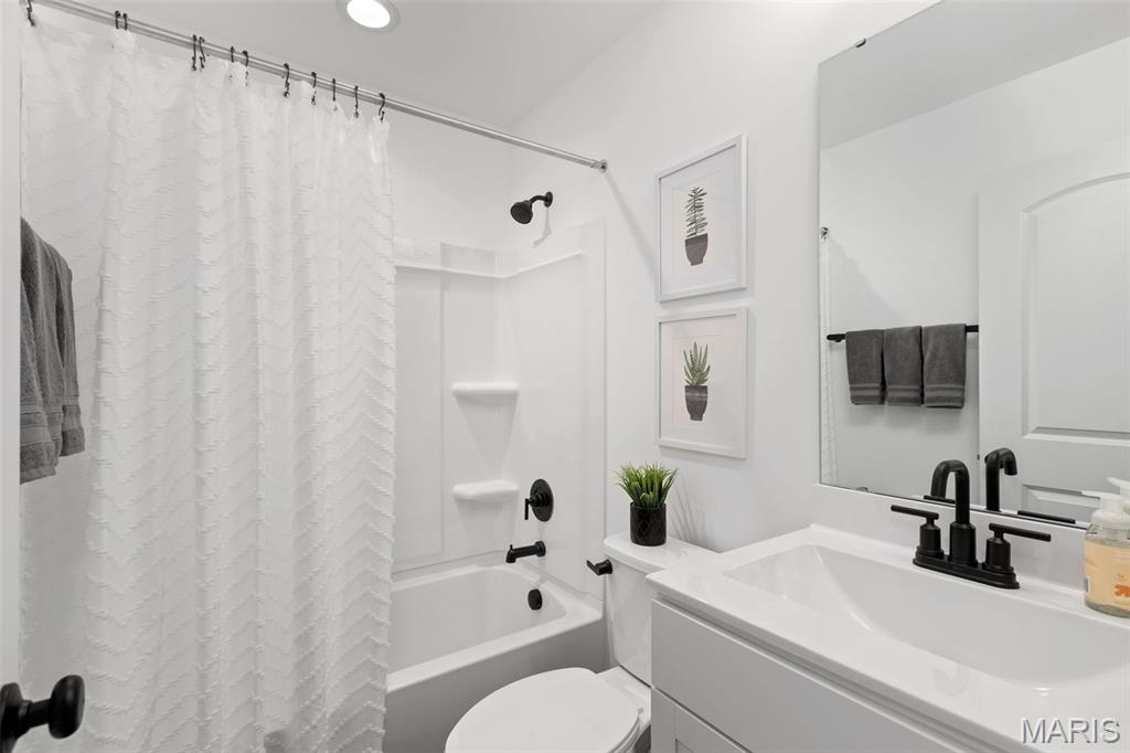 Whispering Pines - Residential