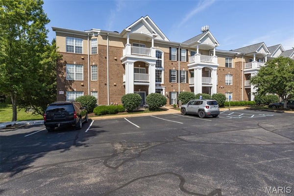 13115 MILL CROSSING CT APT 205, SAINT LOUIS, MO 63141 - Image f825d429fa9b9dd1fcad9f1b1ab4e0be/1017755221