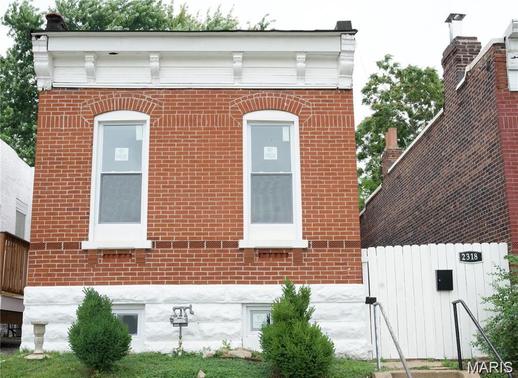 Photo of 2318 Texas Avenue, St Louis, MO 63104 (MLS # 26018248)