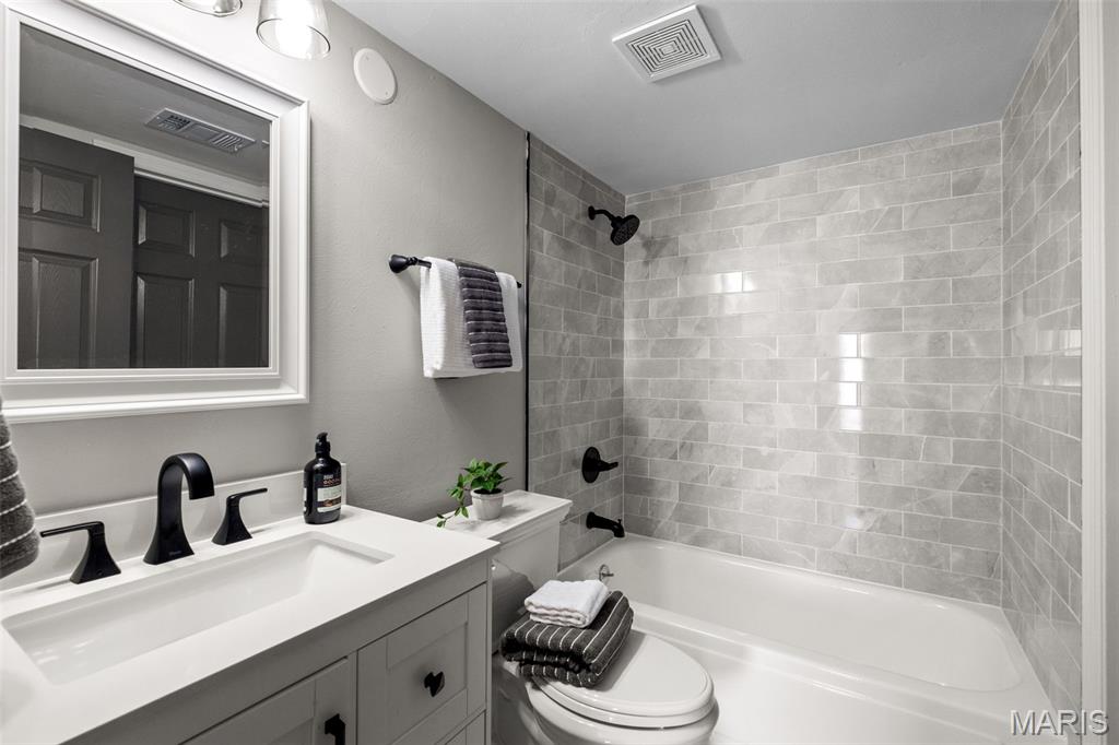 Heatherbrook Condo Sec 1 Rev - Residential