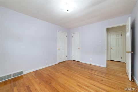 Tiny photo for 422 Barron Lane, Webster Groves, MO 63119 (MLS # 26028823)