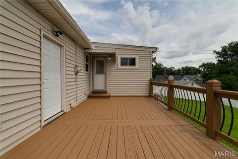 Tiny photo for 422 Barron Lane, Webster Groves, MO 63119 (MLS # 26028823)