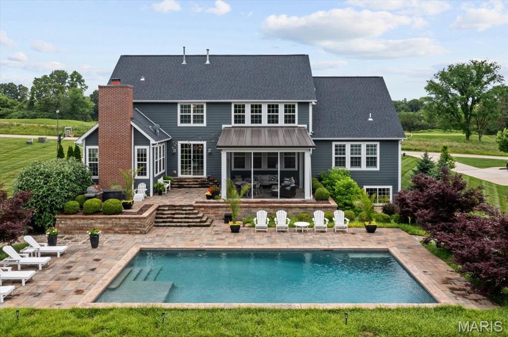 405 Stonewall Drive