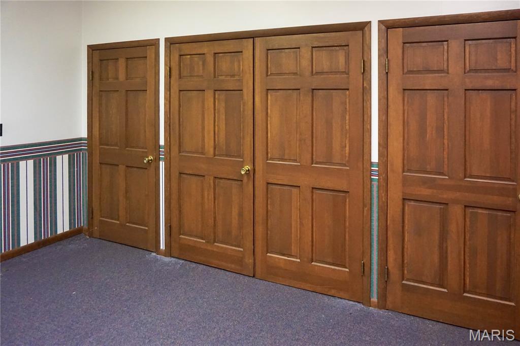 St. James - Commercial Sale