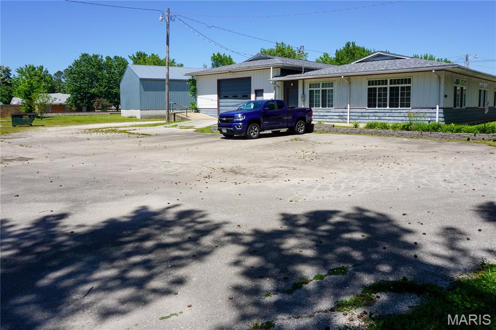 St. James - Commercial Sale