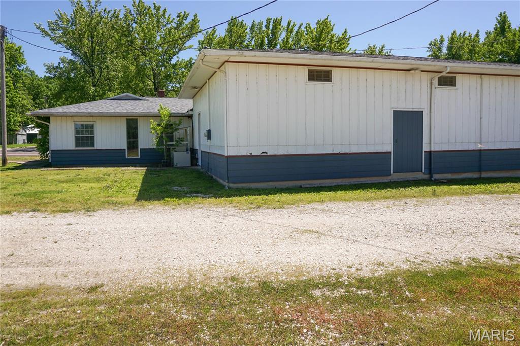 St. James - Commercial Sale