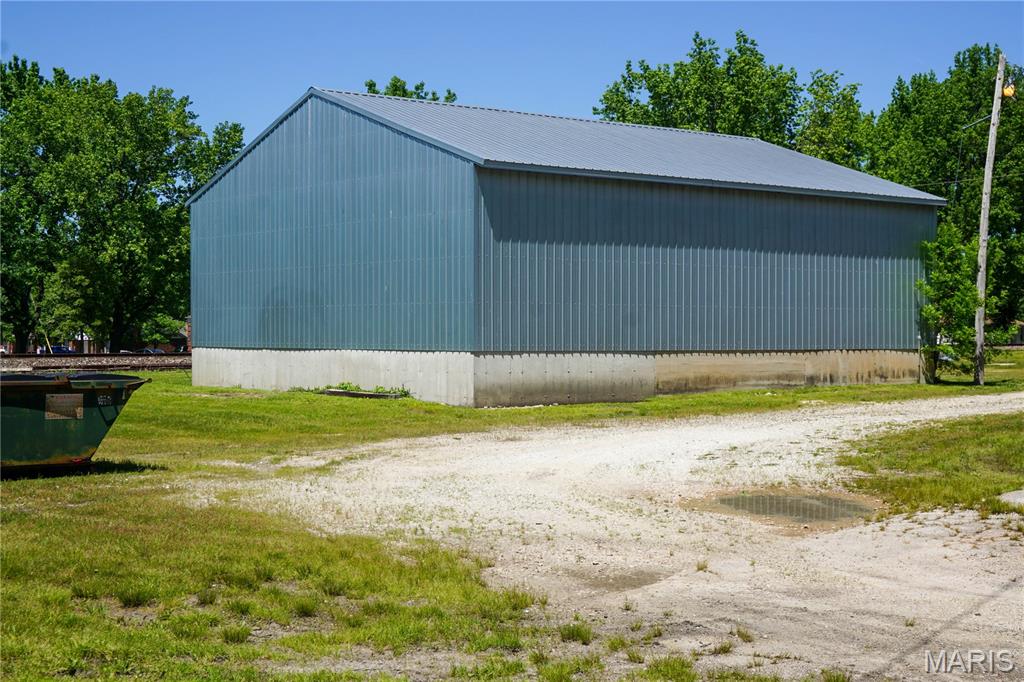 St. James - Commercial Sale