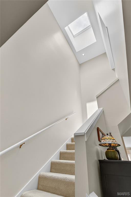 St Louis, Missouri 63122, United States, 3 Bedrooms Bedrooms, ,3 BathroomsBathrooms,Residential,Active,175151