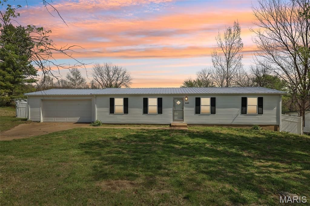 Photo of 641 Carolee Court, Villa Ridge, MO 63089 (MLS # 26017869)