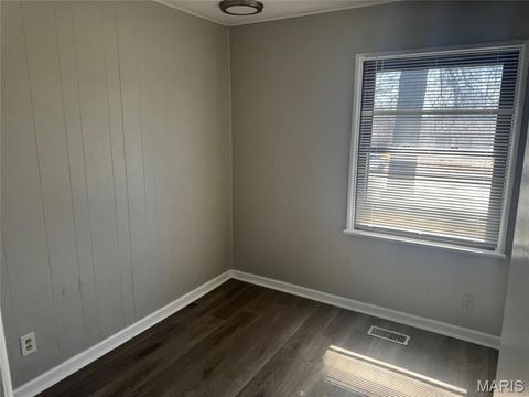 Tiny photo for 1719 Newhall Court, Unincorporated, MO 63136 (MLS # 26019495)