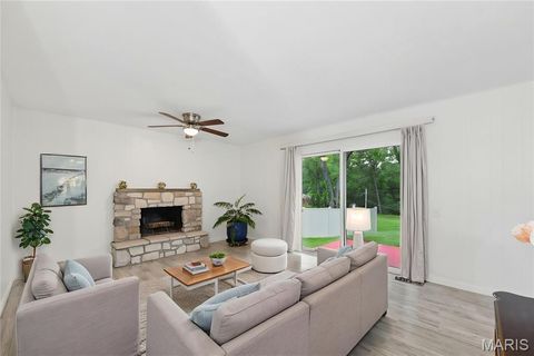 Tiny photo for 13028 Ambois Drive, Creve Coeur, MO 63141 (MLS # 26025773)
