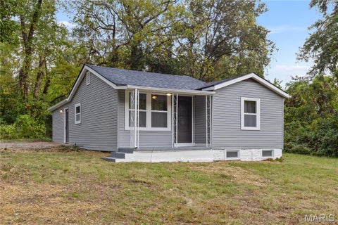 Photo of 9810 Jacobi Avenue, St Louis, MO 63136 (MLS # 26068041)
