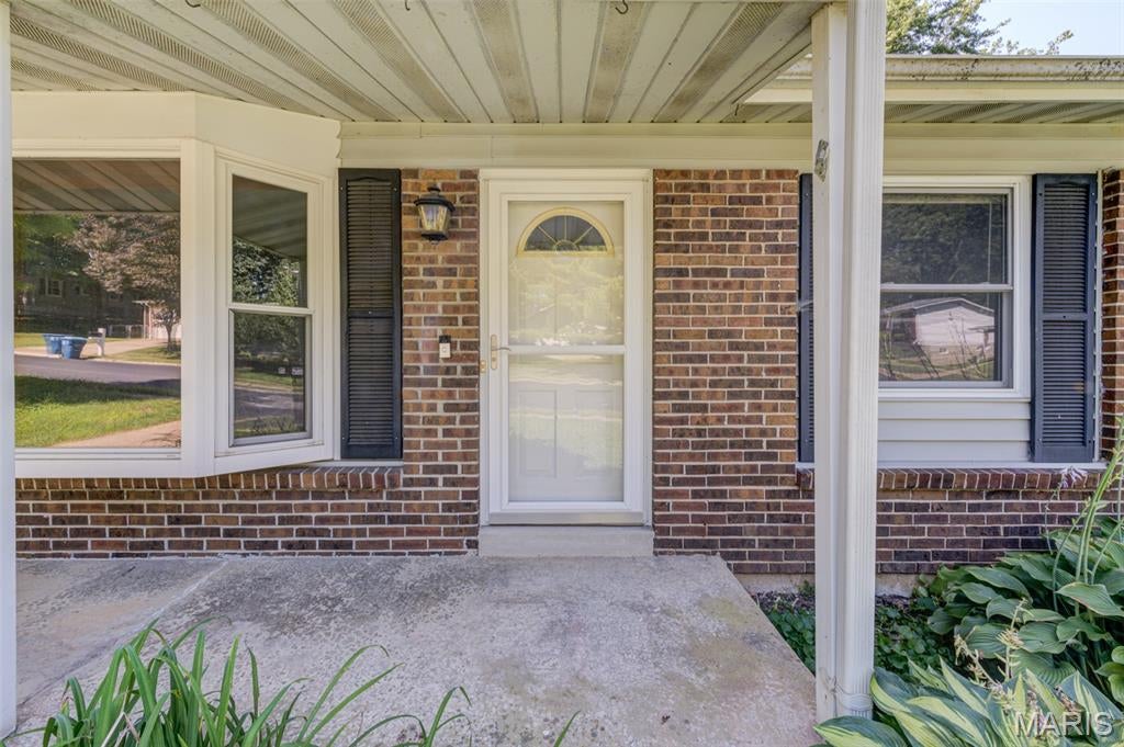 Photo of 3357 Glendale Avenue, St Charles, MO 63301 (MLS # 26047323)