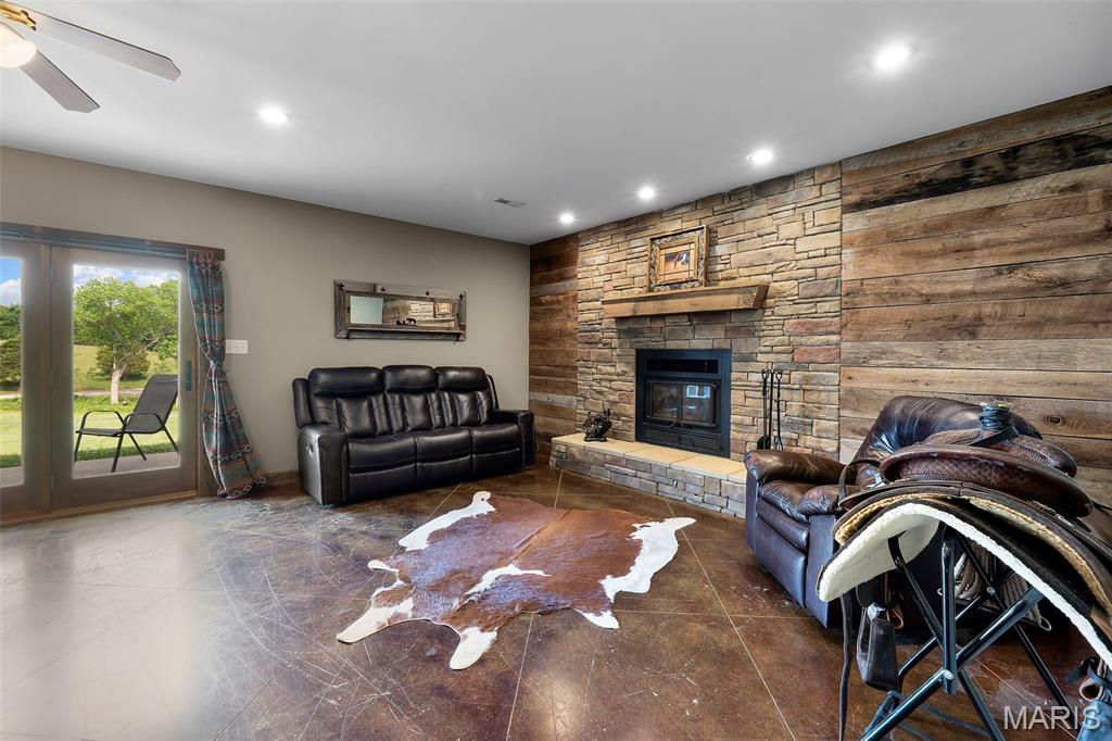 Cedar Meadows - Residential