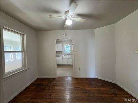 Tiny photo for 1511 Truman Street, Poplar Bluff, MO 63901 (MLS # 26042068)