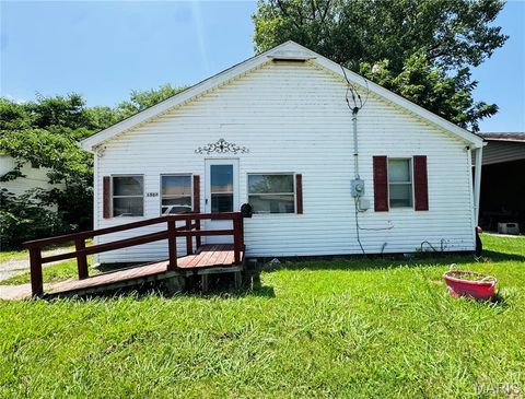 Tiny photo for 1511 Truman Street, Poplar Bluff, MO 63901 (MLS # 26042068)
