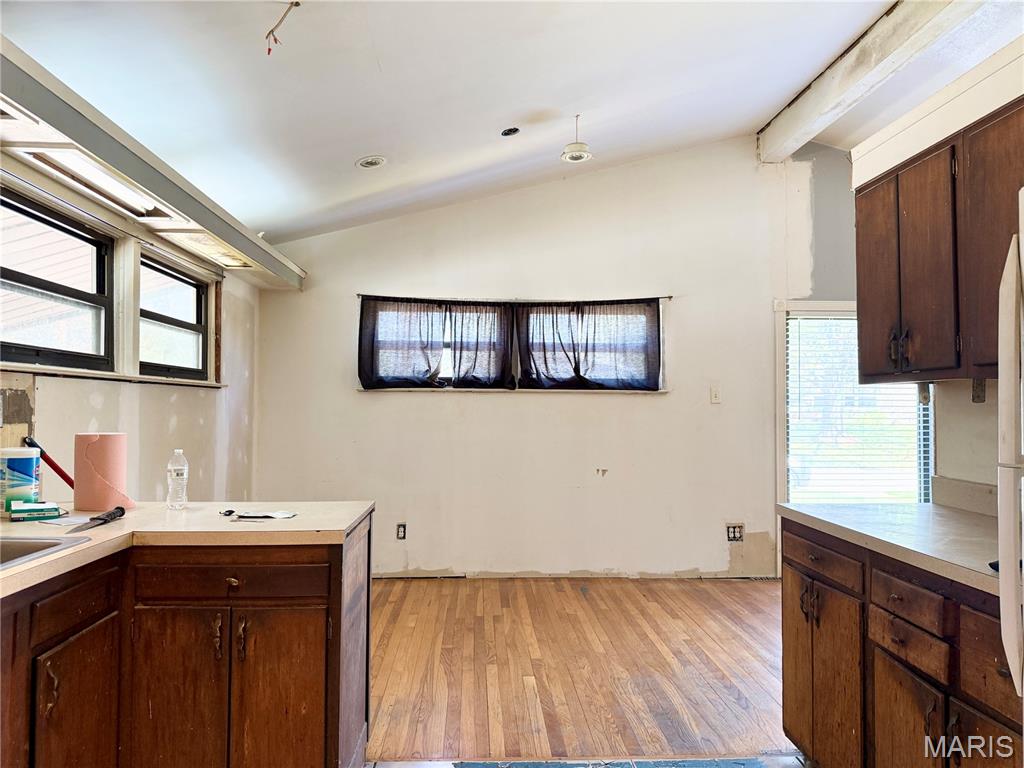 Oak Crest 2 - Residential