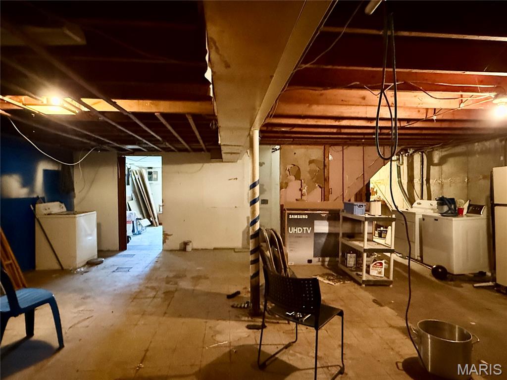 Oak Crest 2 - Residential