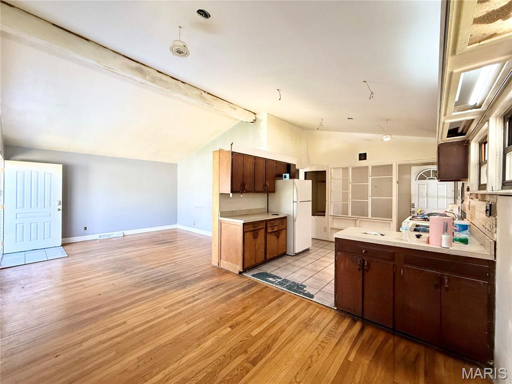 Oak Crest 2 - Residential