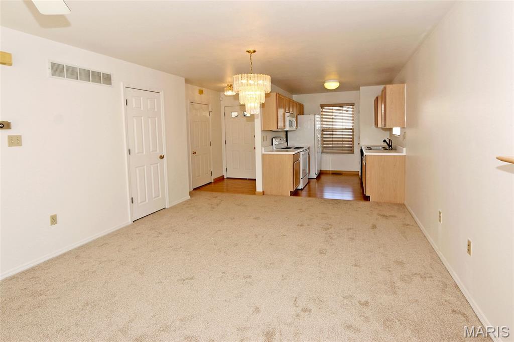 Jamestowne - Residential