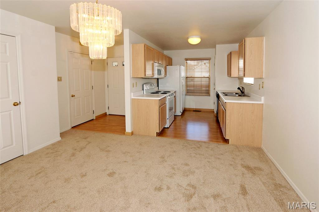 Jamestowne - Residential