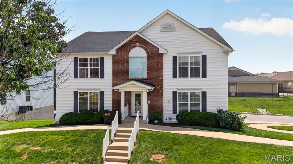 Photo 1 of 44 — 10 Homefield Gardens Drive 17N, O'Fallon, MO 63366