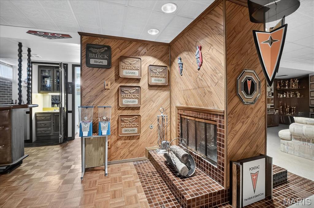 New England Town 2 - Residential