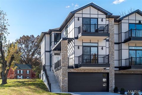 512 W 2nd Street Washington MO 63090