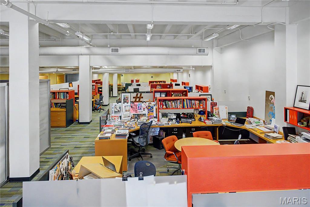 Range D - Commercial Lease