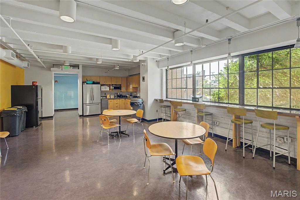 Range D - Commercial Lease