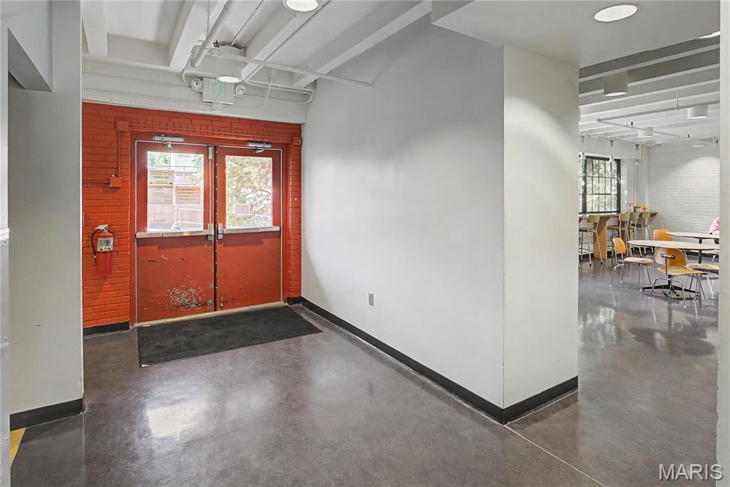 Range D - Commercial Lease