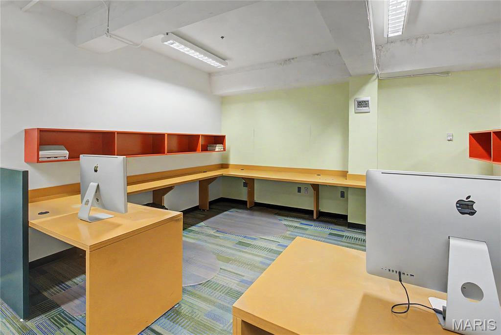 Range D - Commercial Lease